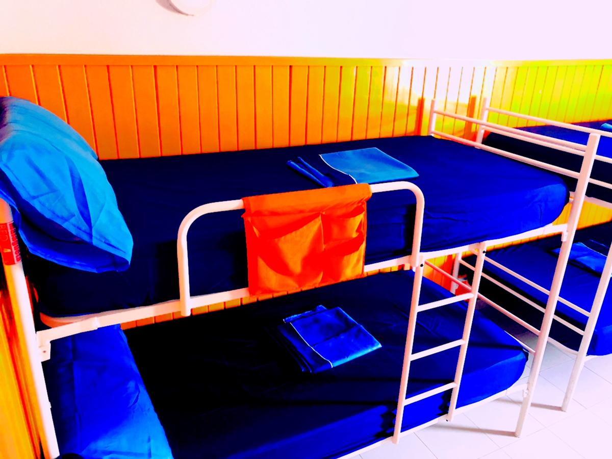 Larios Cool Hostel Málaga Buitenkant foto